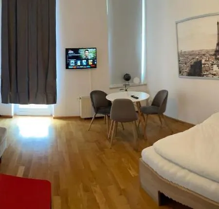 Santa Cruz Fewo Stilvolle In City Nahe ! * Лейпциг